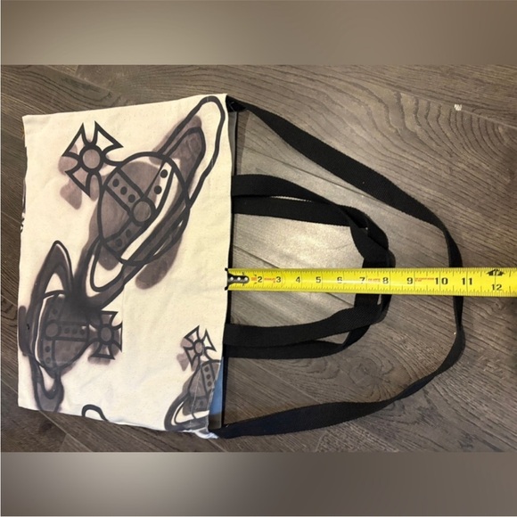 Vivienne Westwood gift tote - Picture 6 of 9